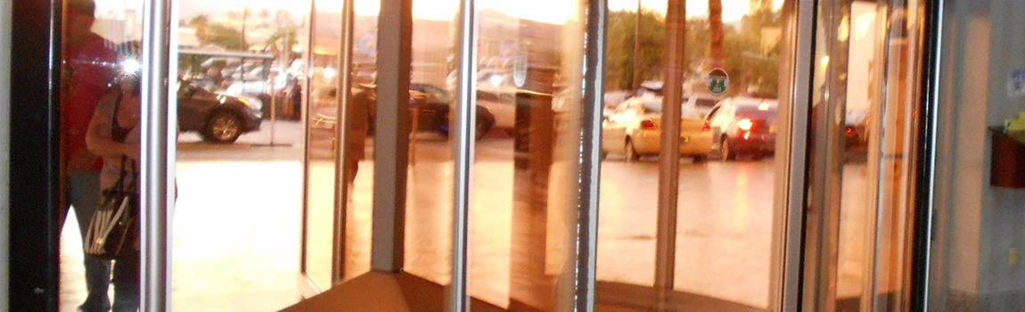 Storefront Glass Repair Cost in Northwest Calgary